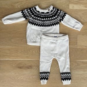 Like New Old Navy Sweater Set 6-12mo